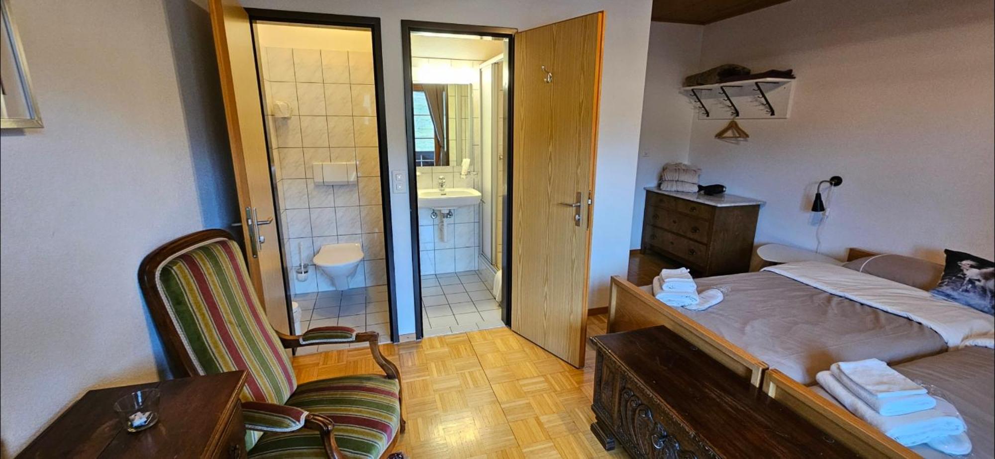 Miramont Horse Trekking Hostel Saicourt Exteriör bild